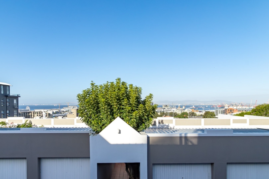 To Let 2 Bedroom Property for Rent in De Waterkant Western Cape